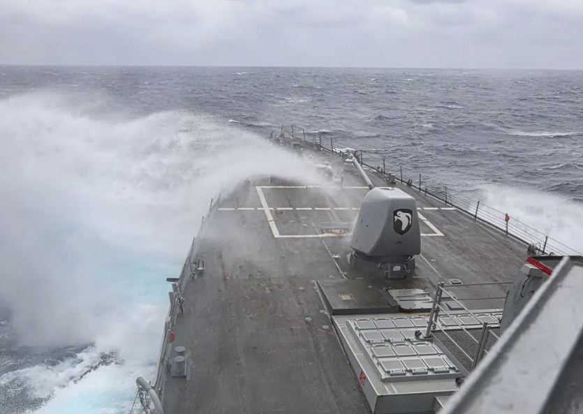 AS Sangkal Militer Tiongkok Usir Kapal Perang USS Milius