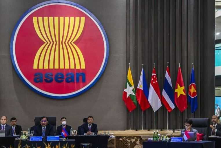 ASEAN Serukan 'Segera Akhiri' Kekerasan di Timur Tengah