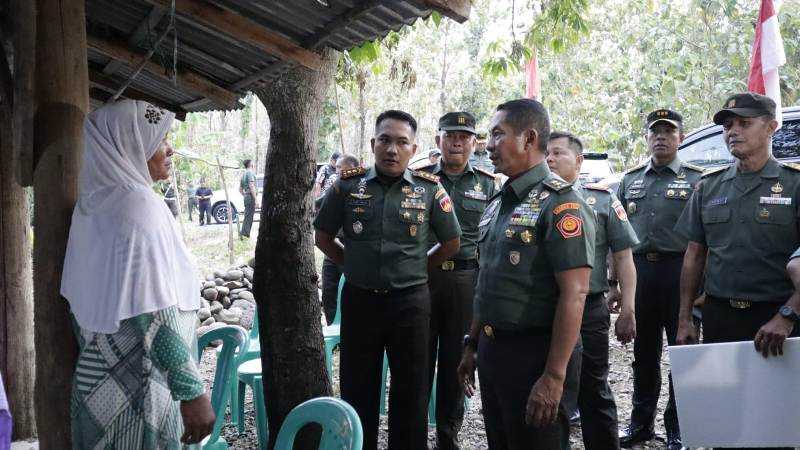 Aster Panglima TNI Tinjau Kesiapan Serbuan Teritorial di Wilayah Pemalang