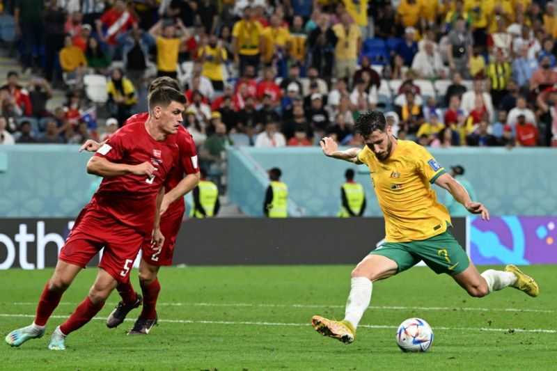 Australia Kalahkan Denmark 1-0 untuk Melaju Ke 16 Besar
