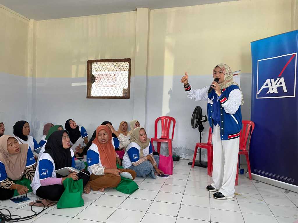 AXA Financial Indonesia Berdayakan Masyarakat Kabupaten Tangerang melalui Literasi Keuangan dan Pengelolaan Sampah 2
