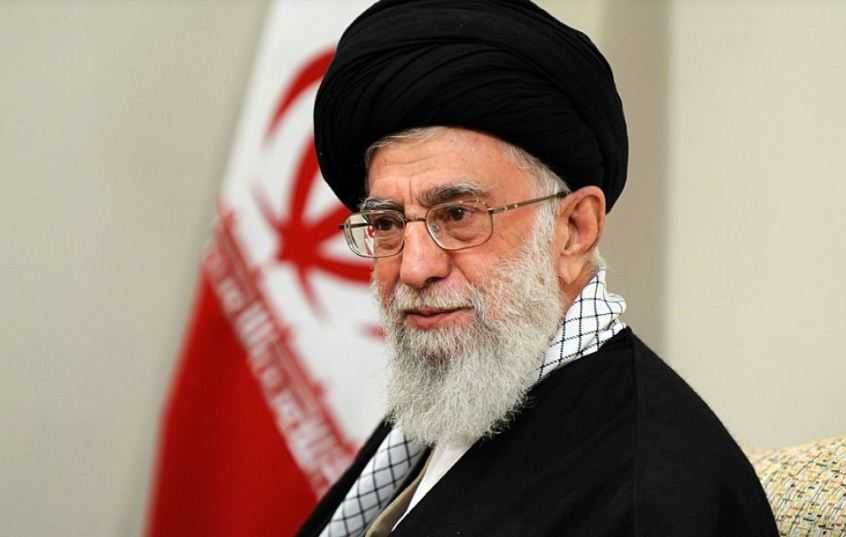 Ayatollah Ali Khamenei Sebut Peracun Para Siswi Iran Pantas Dihukum Mati