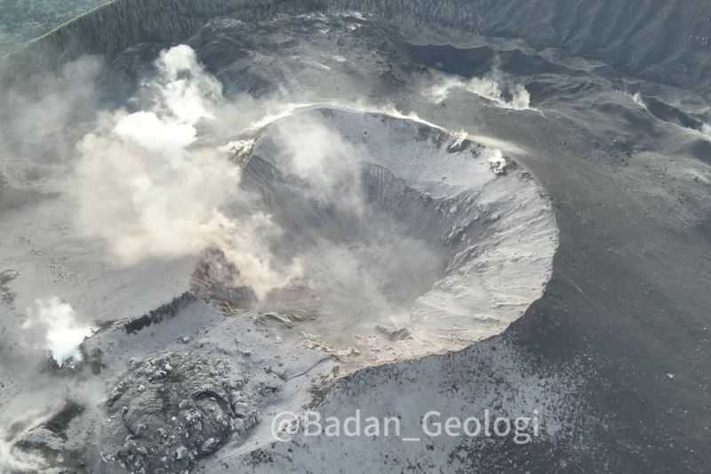 Badan Geologi Laporkan Kemunculan Kubah Lava di Kawah Gunung Ibu