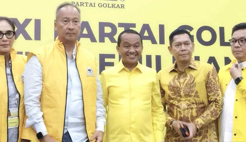 Bahlil Lahadalia Daftar sebagai Calon Ketum Golkar