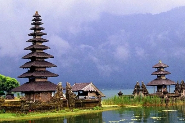 Bali Akan Terapkan Pajak bagi Wisatawan Asing