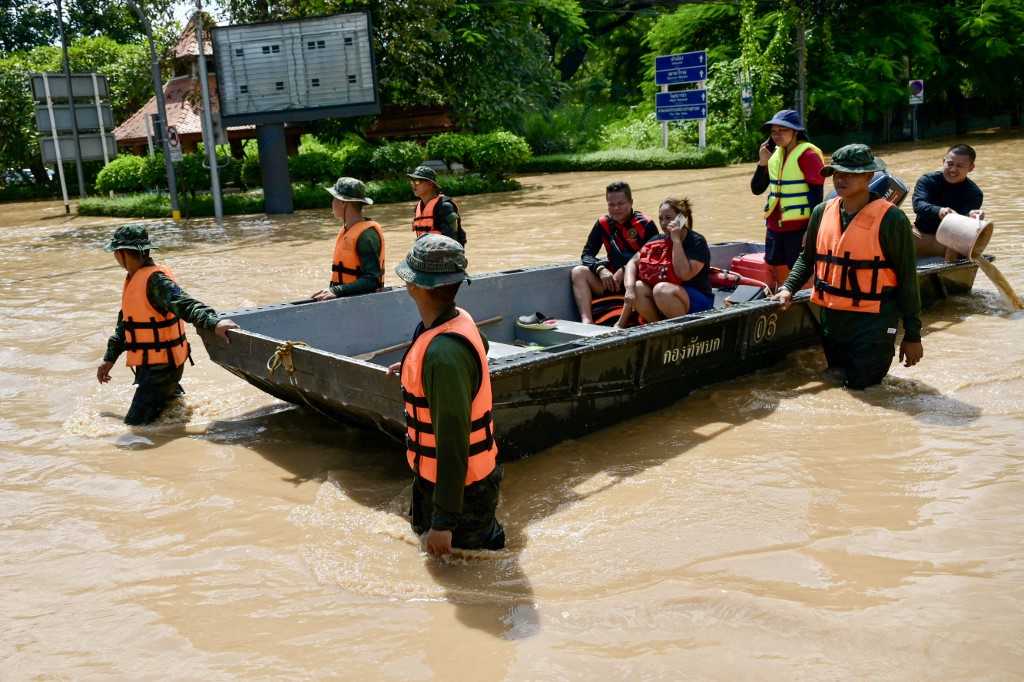 Banjir Bandang Tewaskan Tiga Orang di Thailand Utara