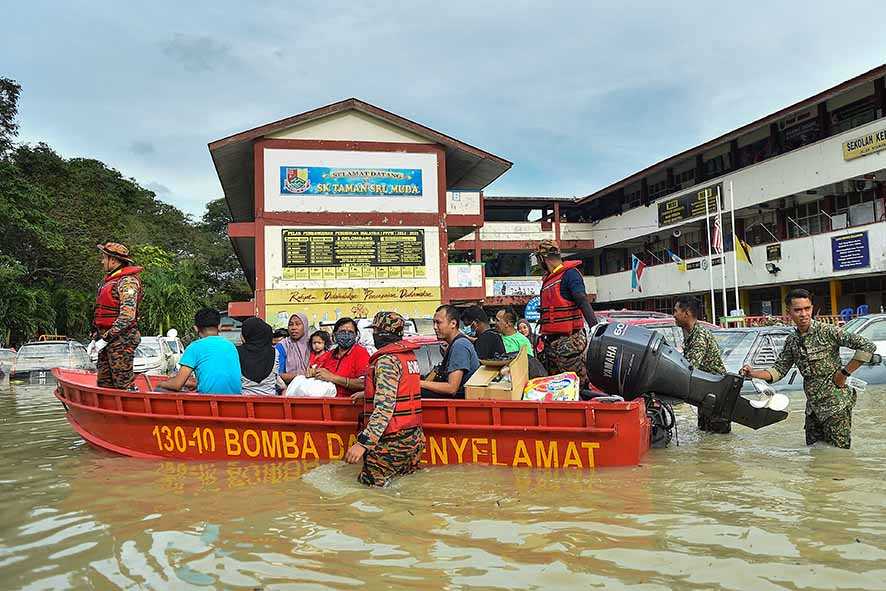 Banjir Meluas Genangi 7 Negara Bagian di Malaysia