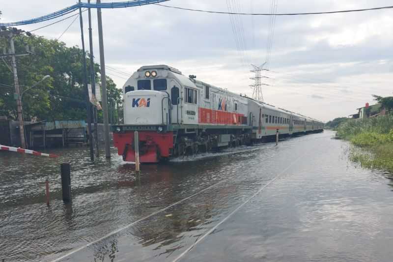 Banjir Surut, Pelayanan di Stasiun Semarang Tawang Mulai Normal