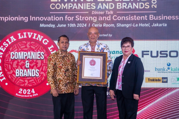 Bank DKI Raih Indonesia Best Living Legend Company 2024 Atas Inovasi Layanan Berkelanjutan