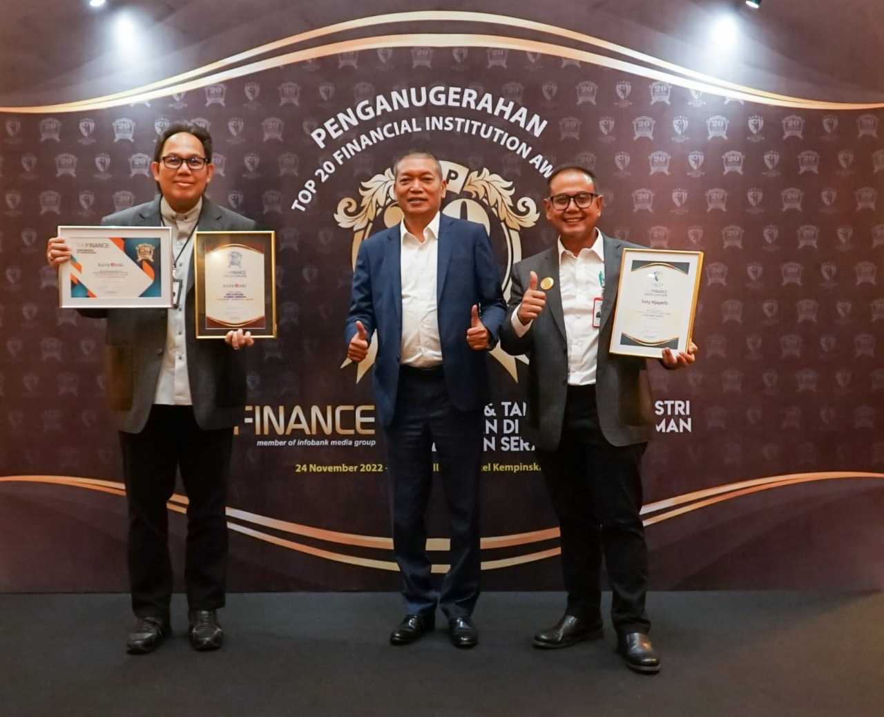 Bank DKI Sabet Tiga Penghargaan Top 20 Financial Institutions Award 2022