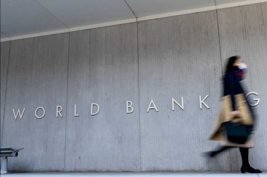 Bank Dunia: Utang Publik Diprediksi Turun di Sebagian Besar Negara Pasifik