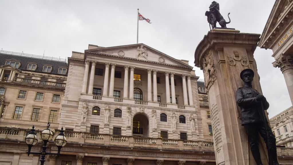 Bank of England Mengejutkan Pasar dengan Kenaikan Suku Bunga yang Tinggi