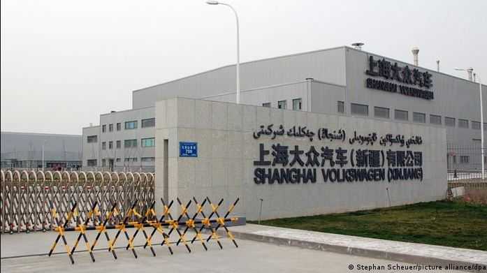 Bantah Tuduhan Pelanggaran HAM, Perusahaan Mobil Jerman Akan Lanjutkan Operasi Pabrik di Xinjiang Tiongkok
