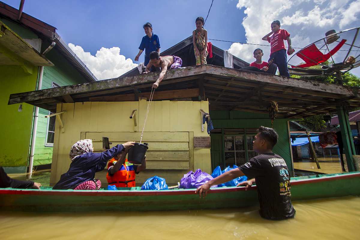 Bantu Korban Banjir