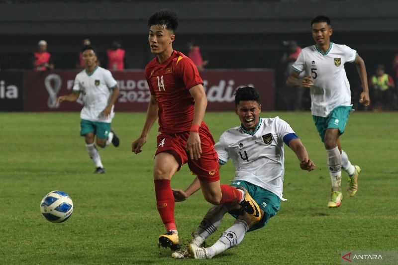Banyak Pemain Indonesia dan Vietnam Kram, Ternyata Ini Penyebabnya Menurut Pelatih Timnas U-19 Shin Tae-yong