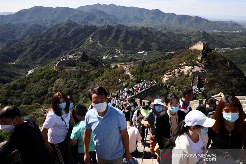Banyak Sekali, Tiongkok Keruk Rp617 Triliun dari Wisatawan Domestik selama Libur Tujuh Hari