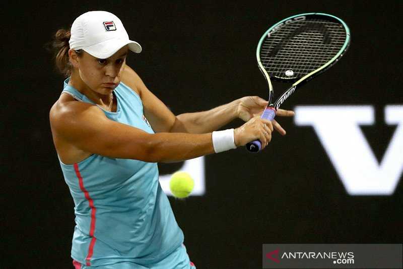 Barty Singkirkan Swiatek Menuju Perempat final Madrid