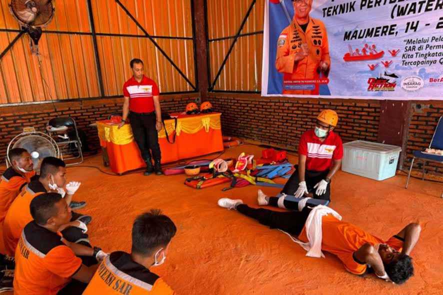 Basarnas Maumere Harap Potensi SAR Makin Terlatih Teknik Water Rescue