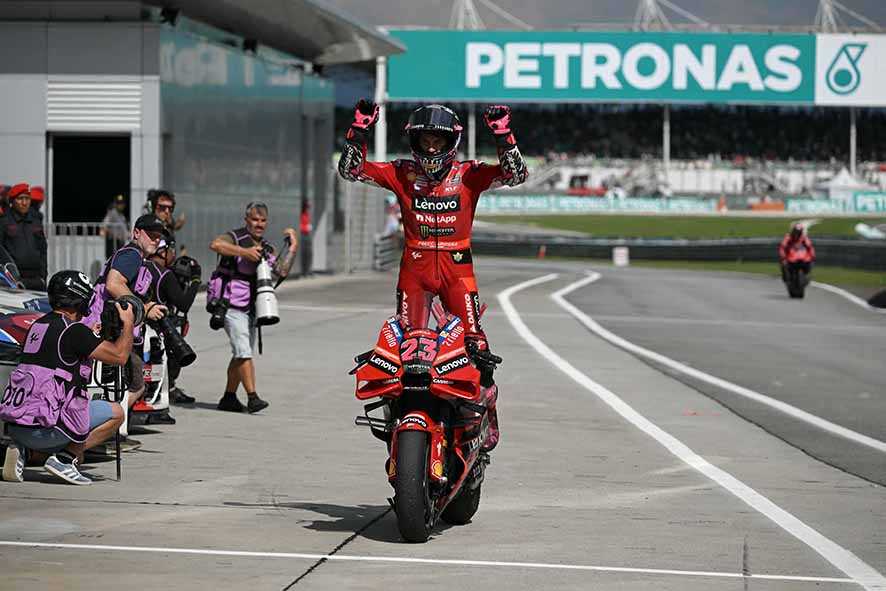 Bastianini  Juara di Sepang