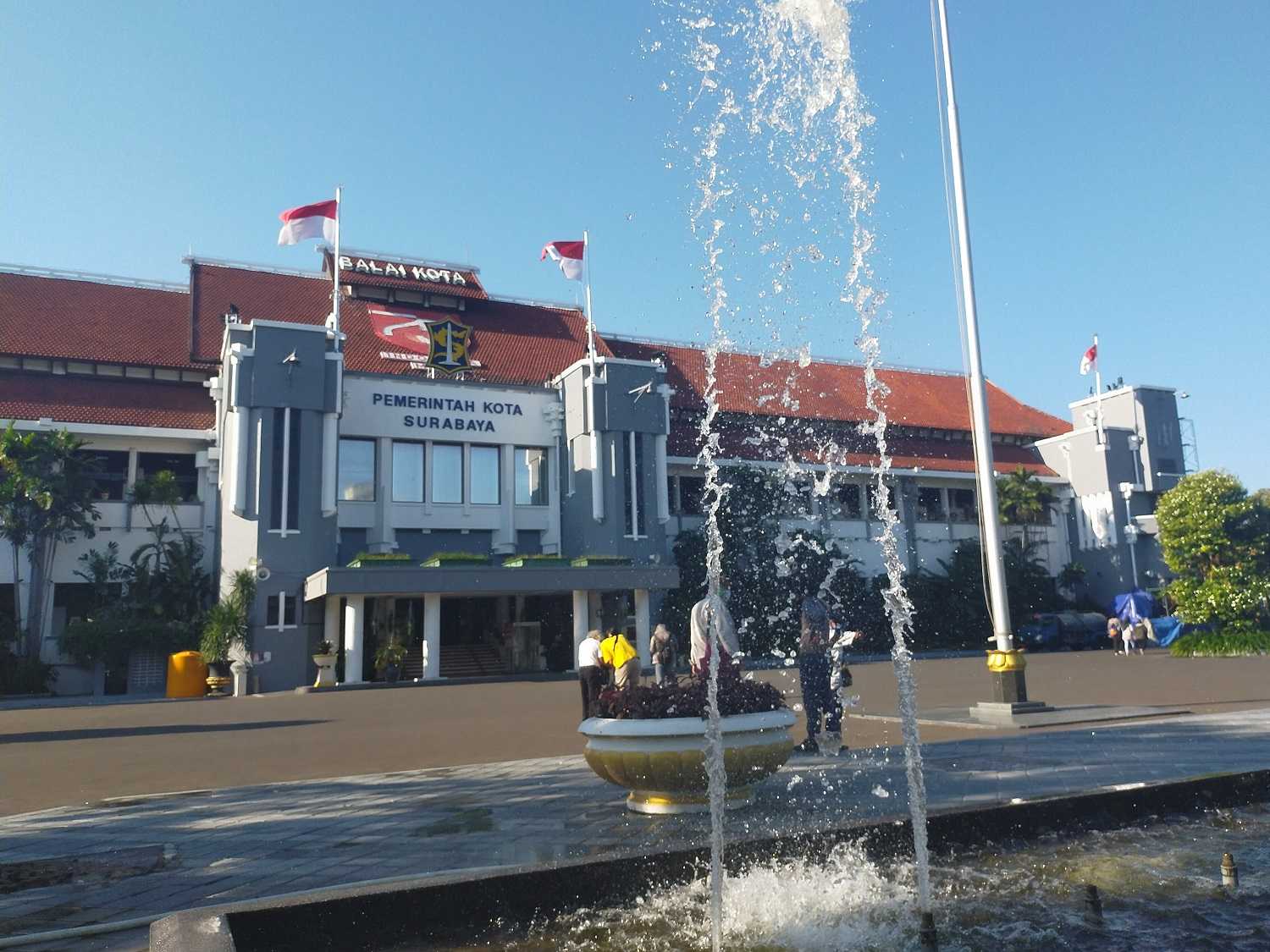 Bebas Denda bagi Warga Surabaya yang Terlambat Melaporkan Kelahiran di Luar Negeri