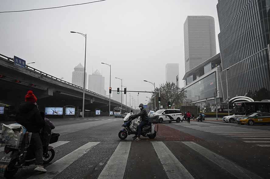 Beijing Kembali Berlakukan Pembatasan Kendaraan