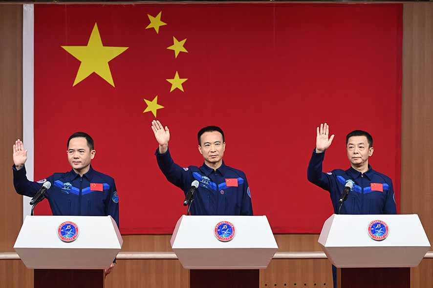 Beijing Siap Luncurkan Misi Akhir Proyek Stasiun Luar Angkasa