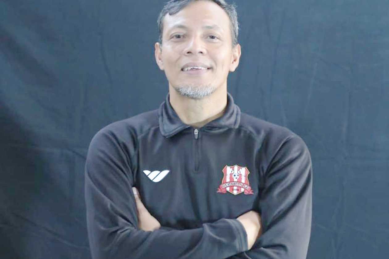 Bejo Sugiantoro Resmi Latih Deltras FC Musim 2024/2025