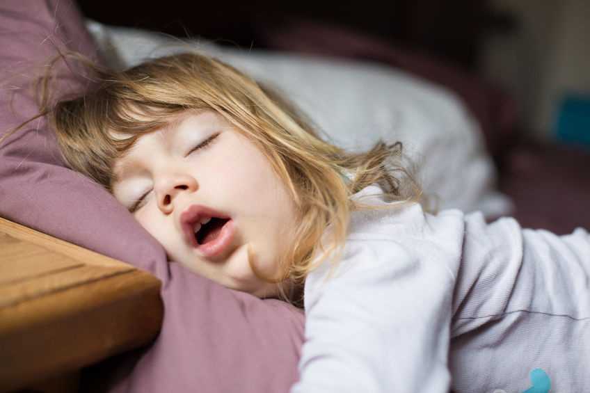 Berbahaya, Mendengkur Bukan Cuma Pertanda Anak Tidur Nyenyak
