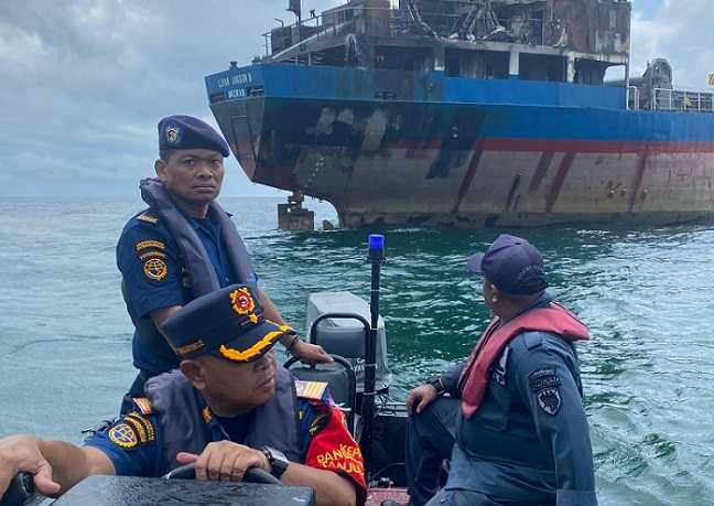 Berhasil Evakuasi Kapal MV Anggun 8, Kemenhub Dapat Apresiasi Pemilik Kapal