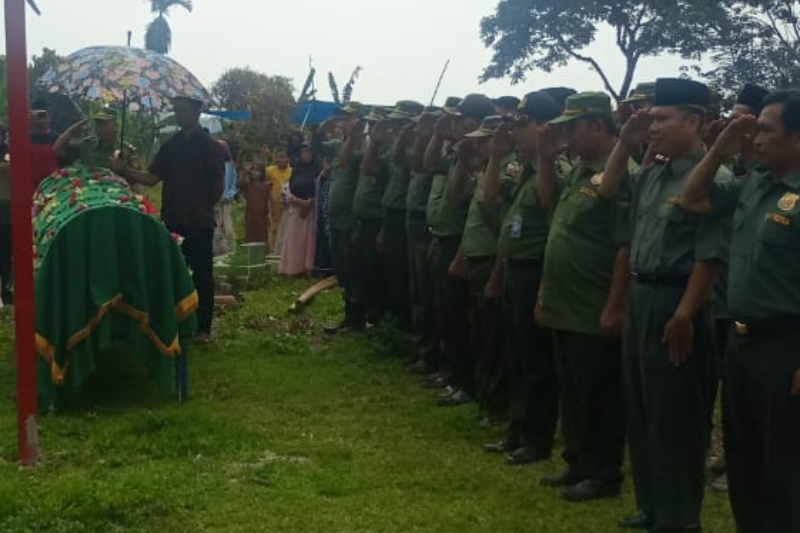 Berita Duka yang Mengagetkan, Polhut yang Meninggal Saat Patroli di TNKS Ini Telah Dimakamkan