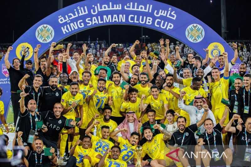 Berkat 2 Gol Ronaldo, Al-Nassr Juara Arab Club Champions Cup 2023
