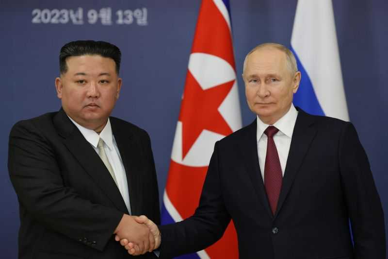 Bertemu Kim, Putin Tegaskan Rusia tak Melanggar Perjanjian Apa pun