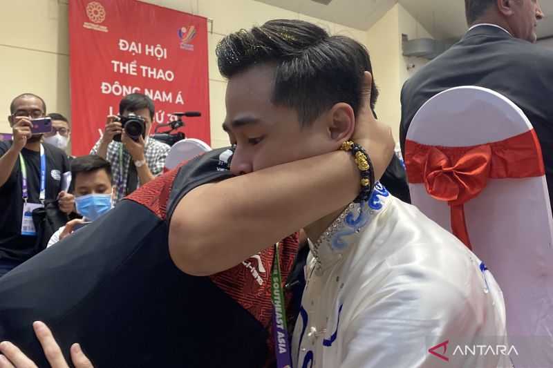 Berurai Air Mata, Atlet Wushu Nicholas Rebut Perak di SEA Games Vietnam
