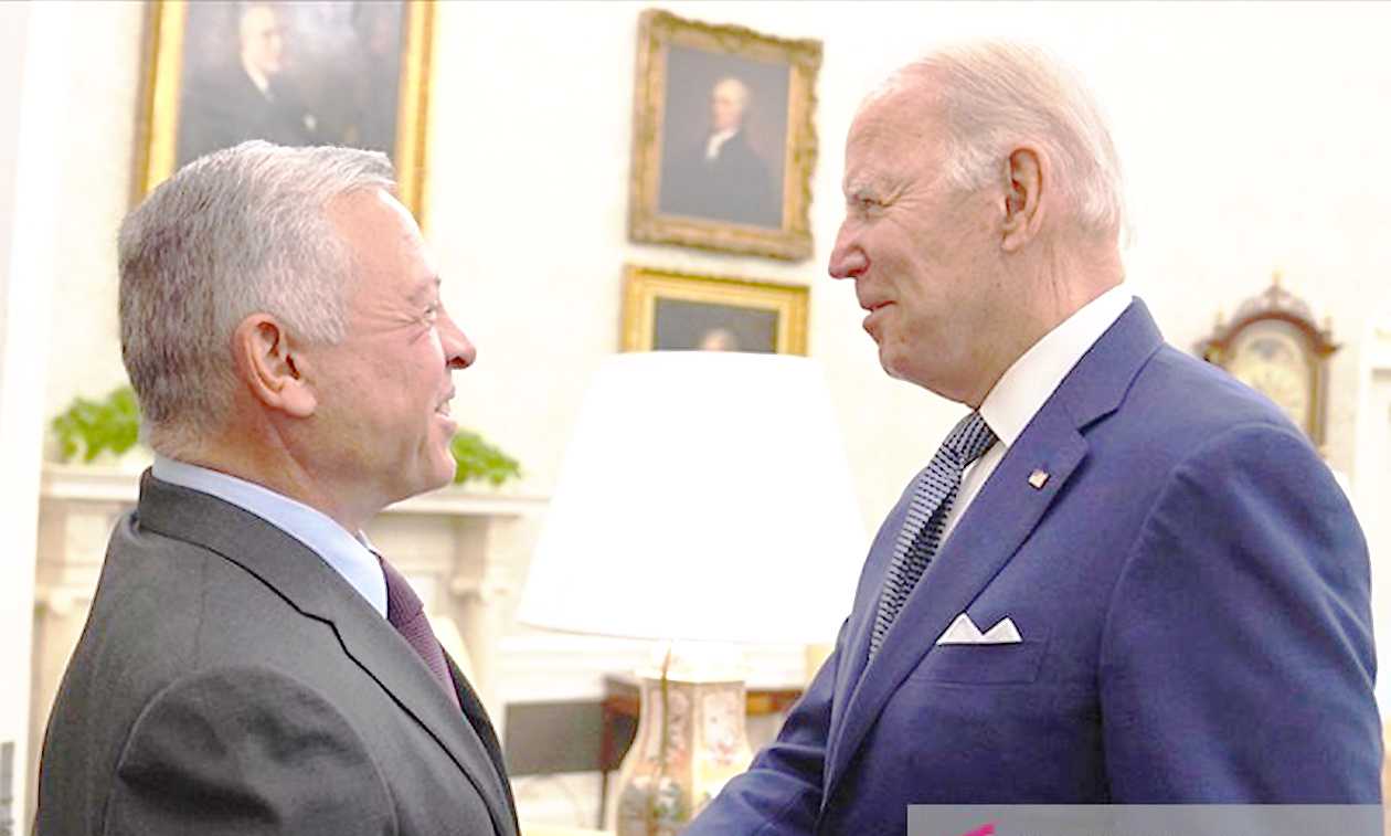 Biden Beri Peringatan Tegas Agar Iran Tidak Serang Israel