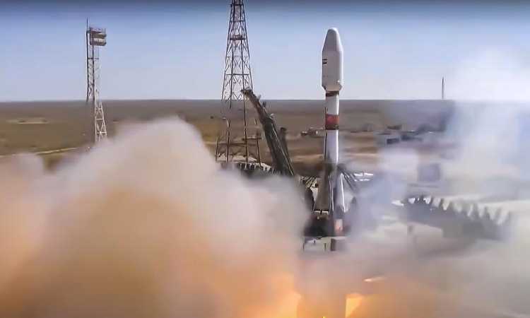 Bikin AS Ketar-ketir! Rusia Luncurkan Satelit Mata-Mata Canggih untuk Iran ke Orbit