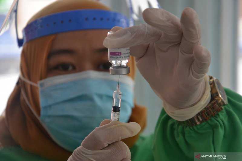 Bio Farma Distribusikan 70 Ribu Vial Vaksin AstraZeneca