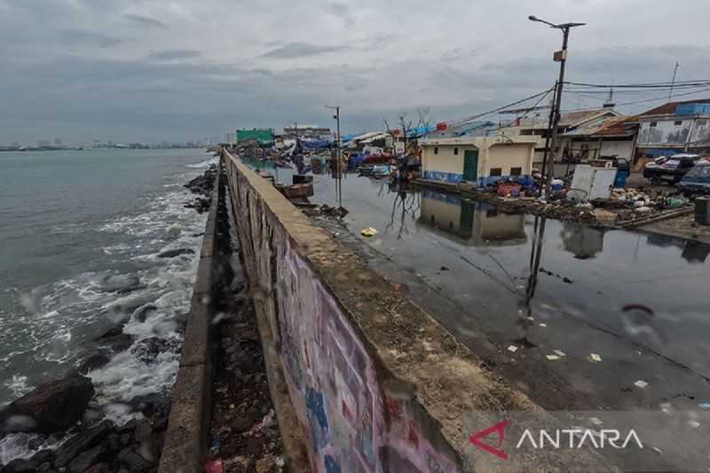 BMKG: Cuaca Berawan hingga Hujan Dialami Sebagian Kota Besar