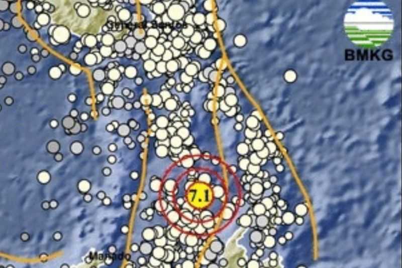 BMKG: Gempa dengan Magnitudo 7,1 Guncang Sulawesi Utara