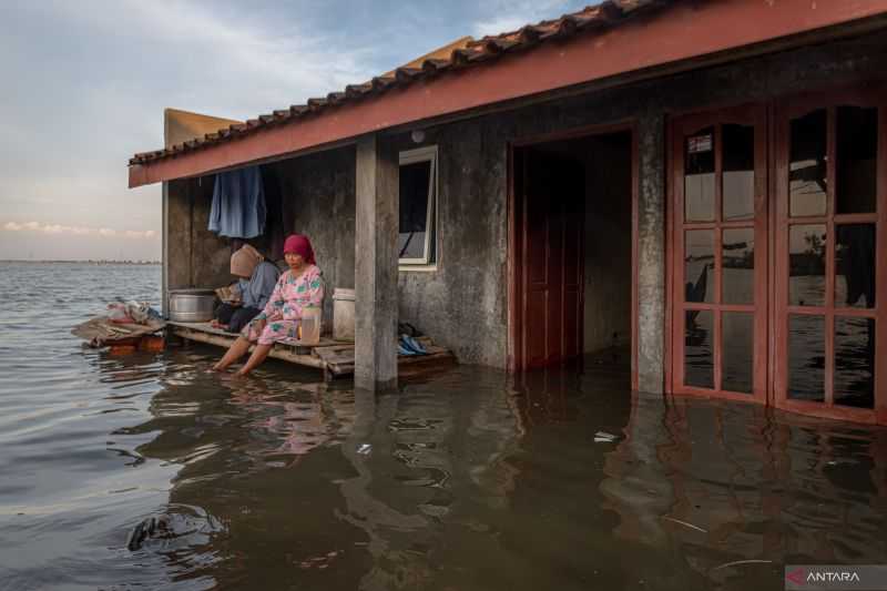 BMKG Imbau Masyarakat untuk Waspadai Potensi Banjir Rob akibat Fenomena Bulan Baru dan Perigee