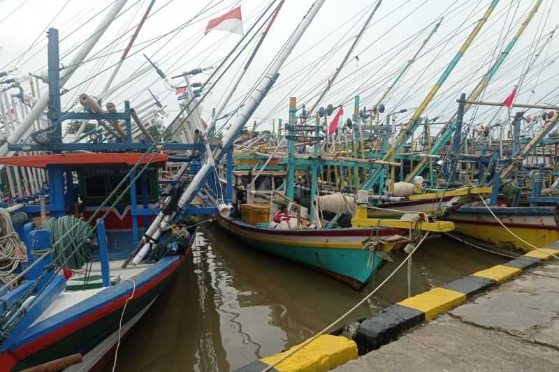 BMKG Imbau Nelayan Selat Sunda untuk Waspadai Gelombang Setinggi 4 Meter