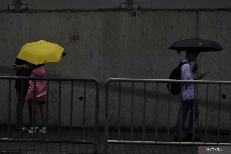 BMKG Ingatkan Potensi Hujan Disertai Angin Kencang Terjadi di Jaksel dan Jaktim