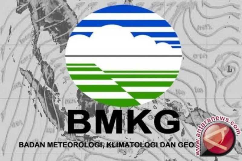 BMKG Ingatkan Warga untuk Mewaspadai Gelombang 2,5 Meter di Perairan Sulut dan Sekitarnya