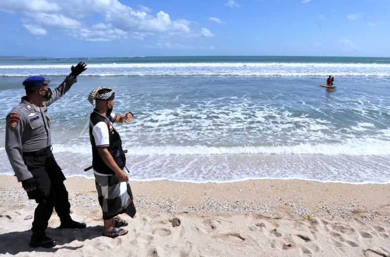 BMKG Minta Warga Bali Waspadai Gelombang Laut Setinggi 4 Meter