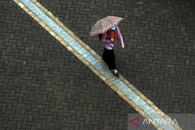 BMKG Perkirakan Dua Wilayah DKI Jakarta Dilanda Hujan Siang Ini