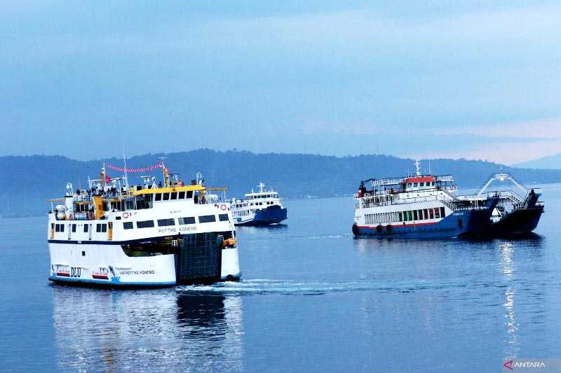 BMKG Prakirakan Gelombang 3,5 Meter di Selat Bali dan Selat Lombok