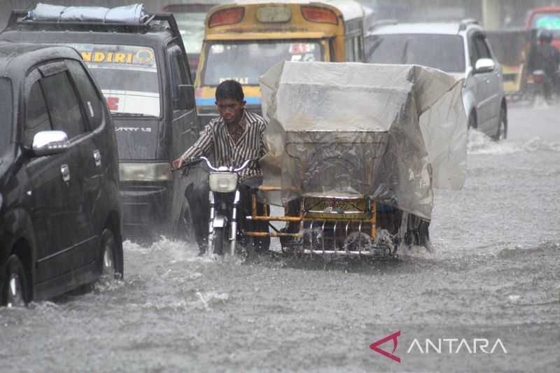 BMKG Prakirakan Hujan Ringan Guyur Sebagian Besar Wilayah Indonesia pada Kamis