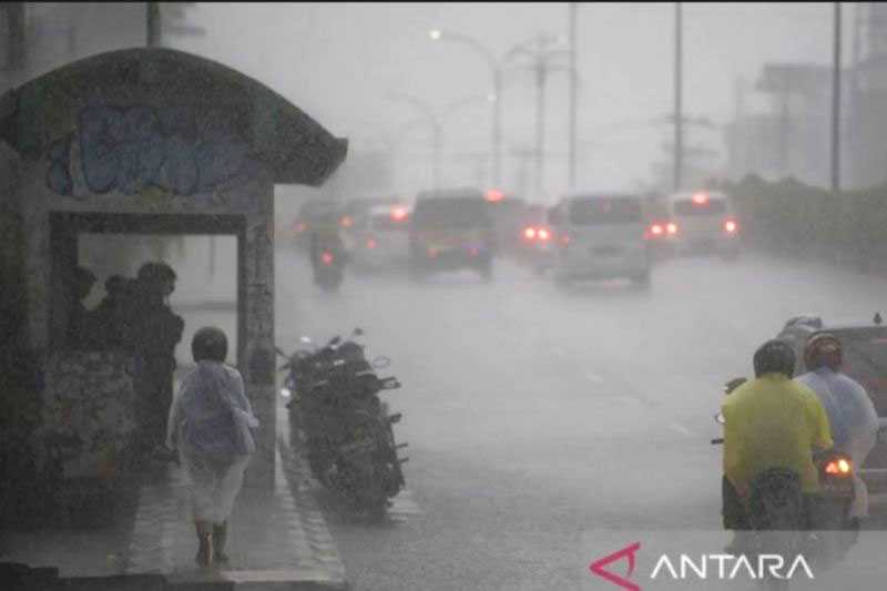 BMKG Prakirakan Jaksel dan Jaktim Hujan Ringan pada Jumat Malam