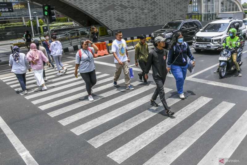 BMKG Sebut Sebagian Wilayah DKI Jakarta Diprakirakan Cerah pada Minggu Pagi