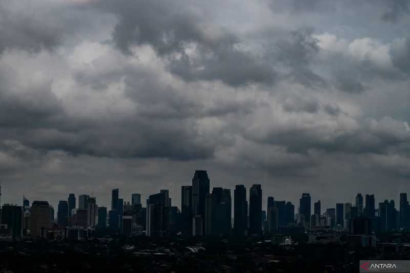 BMKG Sebut Wilayah Jakarta Diprakirakan Cerah Berawan Hingga Hujan Ringan