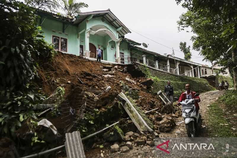 BMKG Ungkap Ada 3 Zona Aktif Gempa di Wilayah Jawa Barat, Mana Saja?